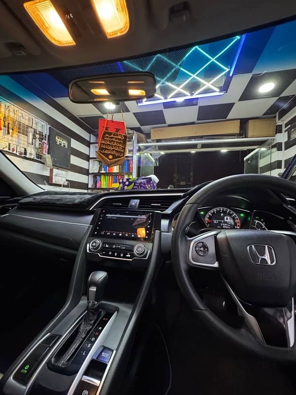 Honda Civic X 1.8 (UG) (UG Top of the line variant) 5