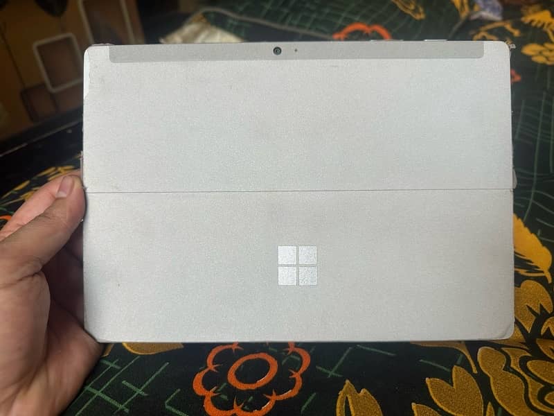 Tab window Surface book 2