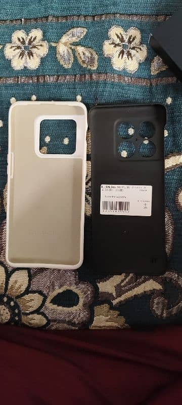 oneplus 10 pro mobile covers 2