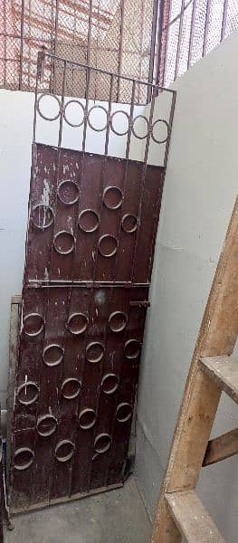 double door 2*6 with 3 grill 1