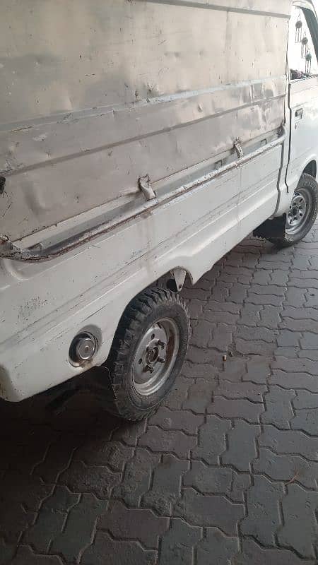 Suzuki Ravi 2011 03115822759 4