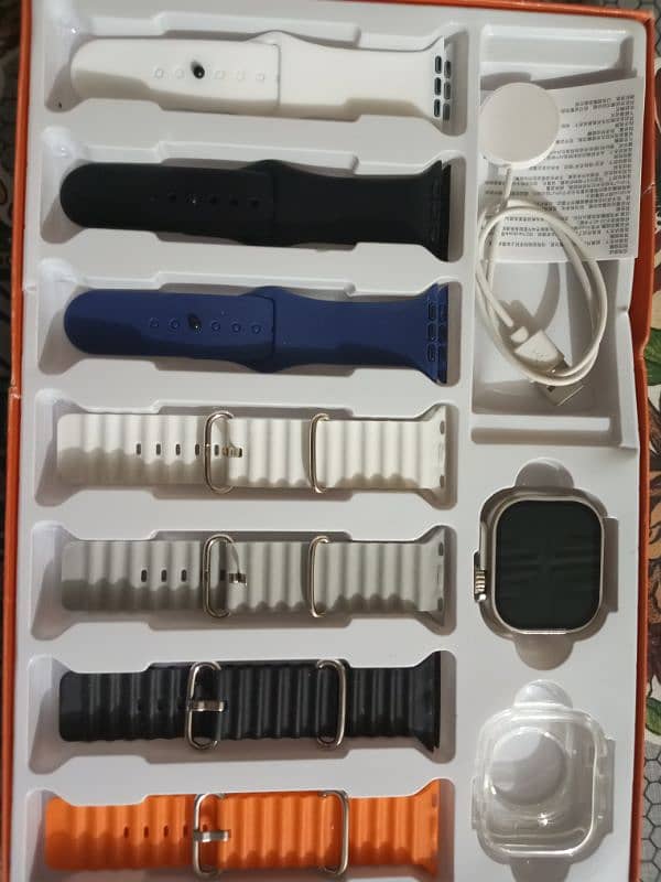Ultra Smart watch 7 . With seven straps 0