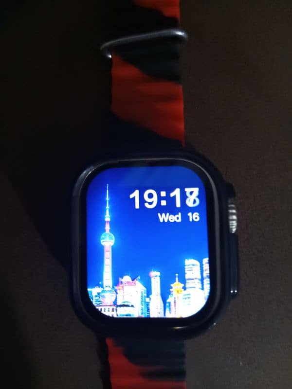 Ultra Smart watch 7 . With seven straps 3