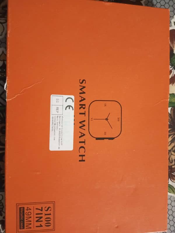 Ultra Smart watch 7 . With seven straps 4