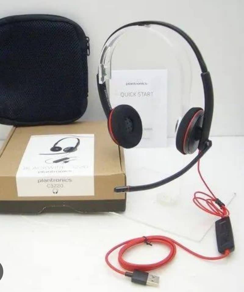 Plantronics - Voyager Focus UC with Charge Stand (Poly) Bluetooth 0