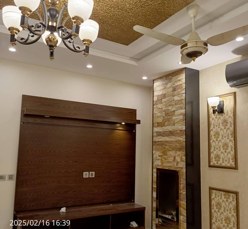 10 Marla Brand New Upper Portion Shershah Block For Rent 3