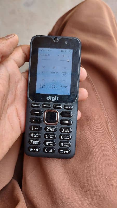 Metorola Edge 5g + Digit E 2 Pro Touch 10