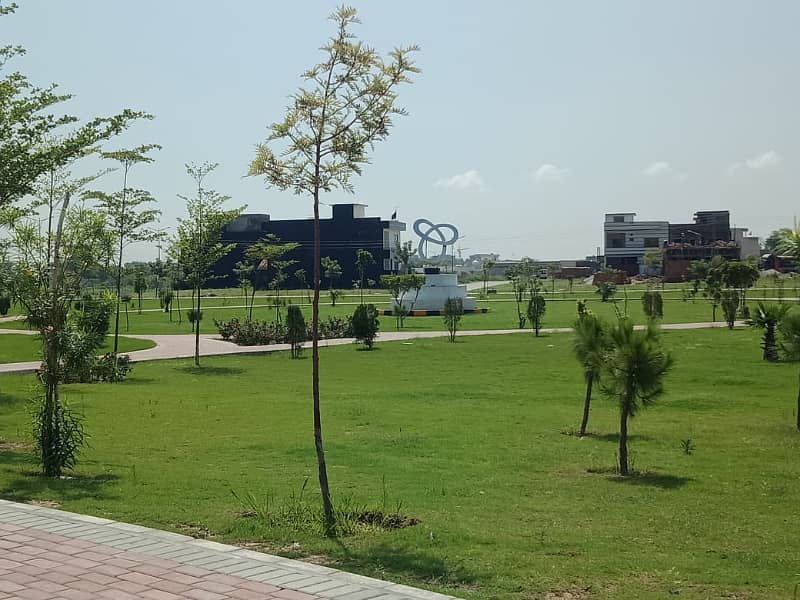 8 MARLA PLOT FOR SALE in FAISAL TOWN BLOCK C 49
