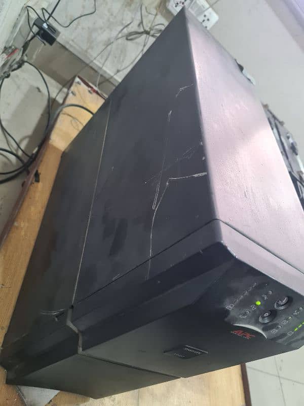 APC Ups 2