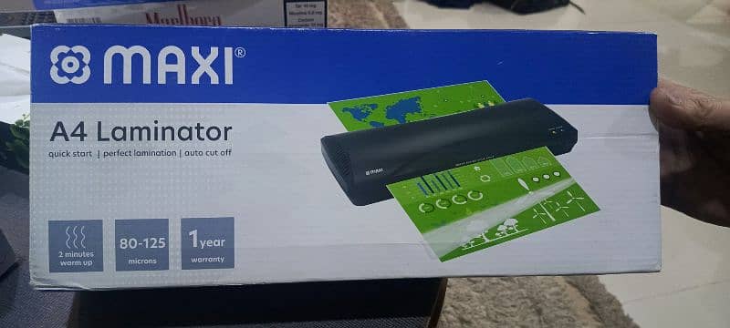MAXI A4laminator 0