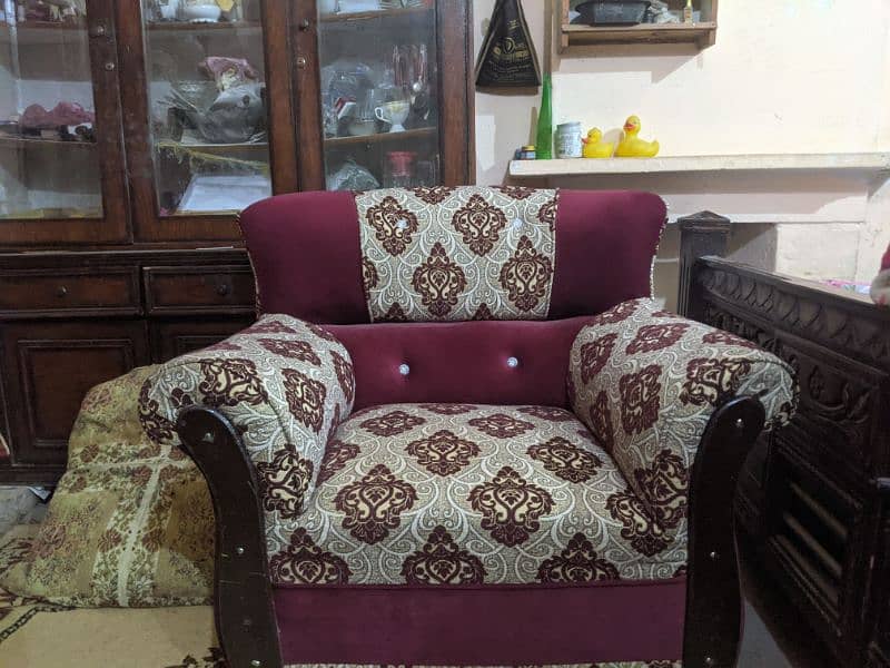 10/10 sofa set 1