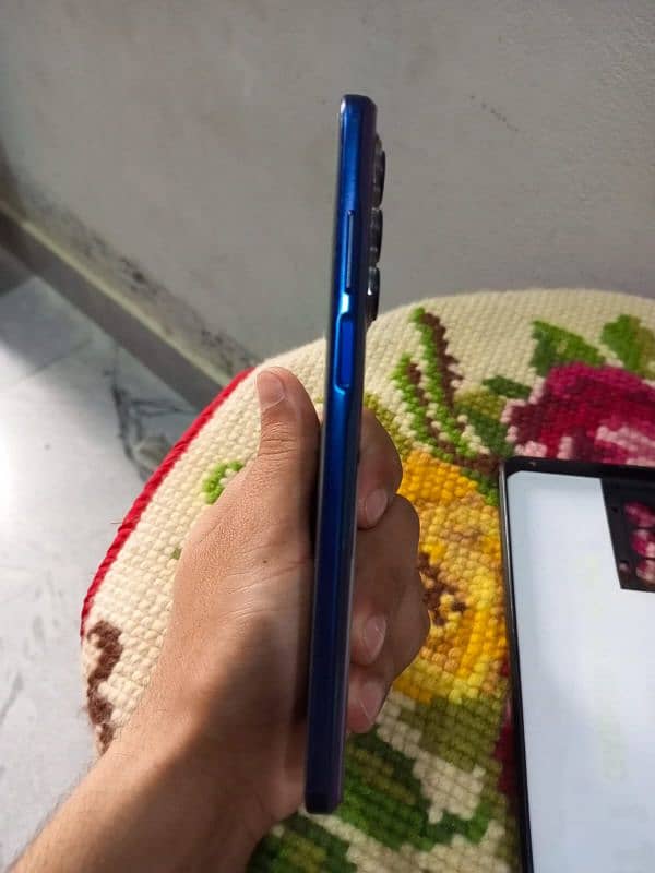 motorola edge 2021 8gb 256gb exchange possible 4
