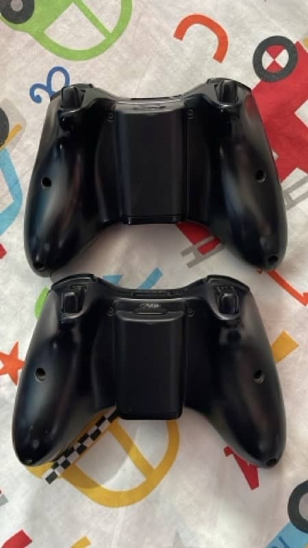 XBox 360 controllers 1