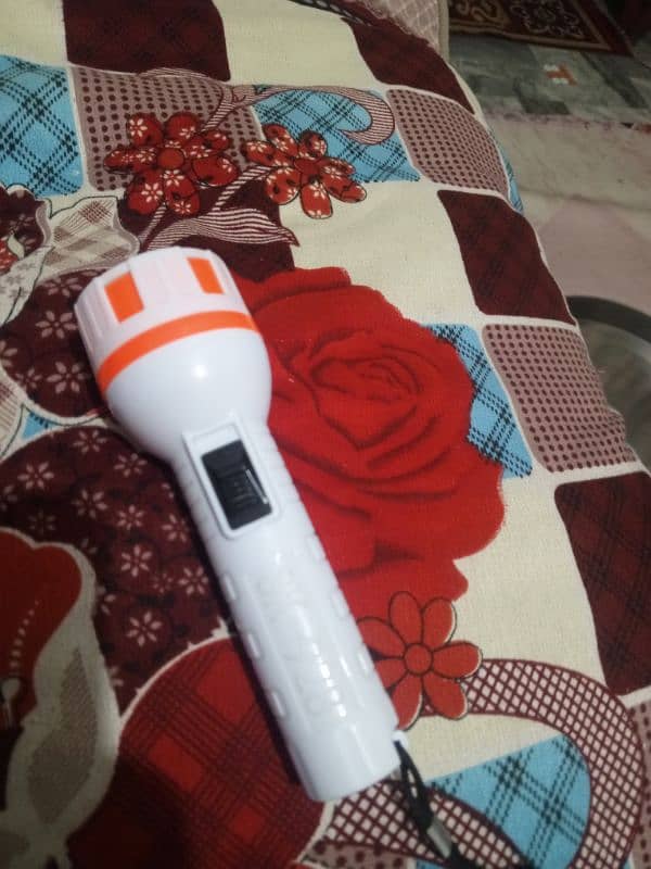 flash light for sale new condition 0