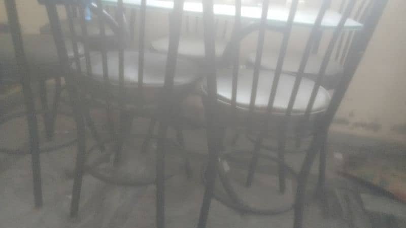 daining table and chairs 1