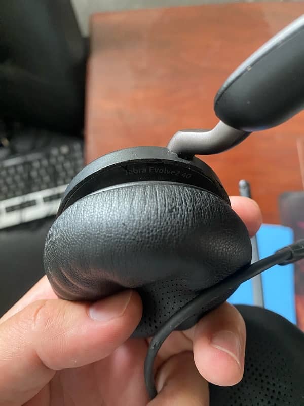 JABRA Evolve 2 40 origanl lateste firmare installed 0