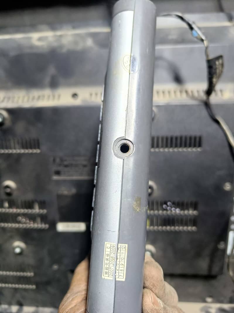 10 inch lcd 12 volt  . with rimot and adopter 2