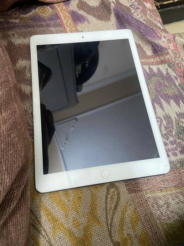 iPad Air 1 0