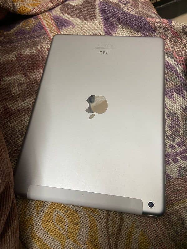 iPad Air 1 2