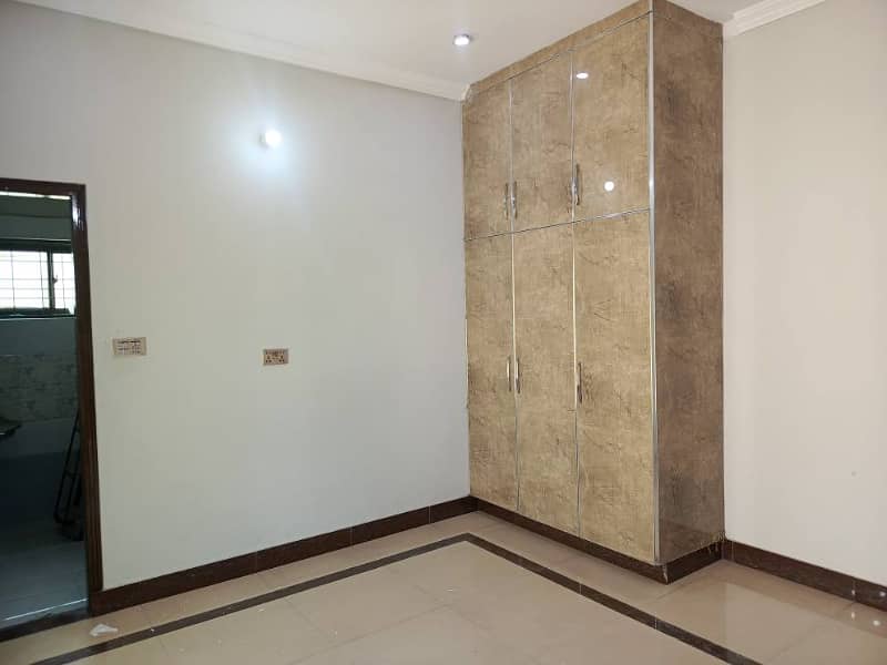 8 Marla Full House Available For Rent In Umar Block Bahria Town Lahore 4