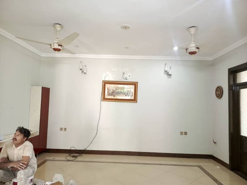8 Marla Full House Available For Rent In Umar Block Bahria Town Lahore 11