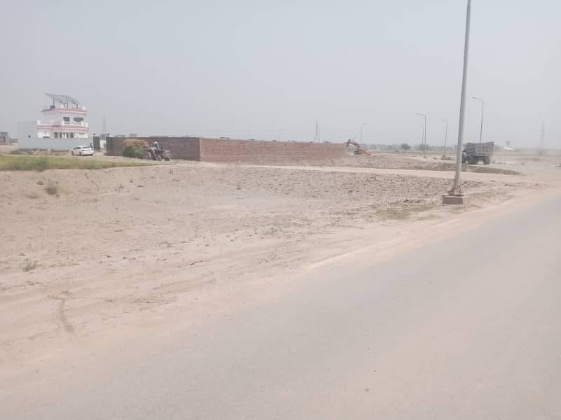 5 MARLA PLOT FOR SALE AT THE PRIME LOCATION OF PARK VIEW CITY LAHORE 13