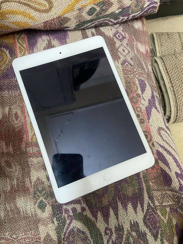 iPad Mini 1 2