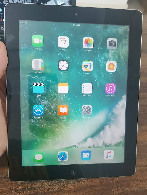 APPLE IPAD 3 10TH GENERATION 0