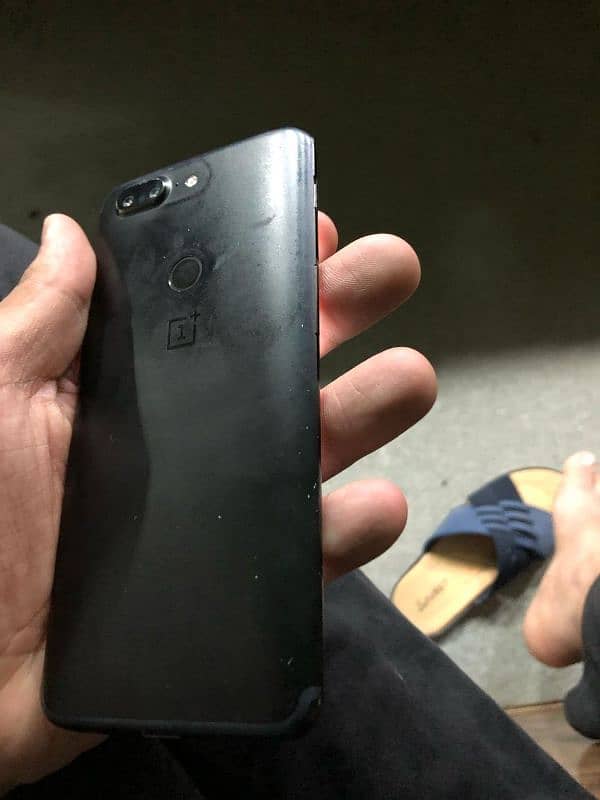 one plus 5t for sal 1