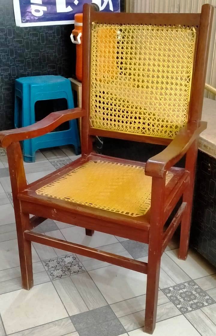 1 Wood chair sale Sargodha 0
