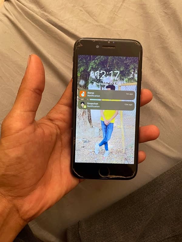 iPhone 7 128gb pta approved condition 10/8 0
