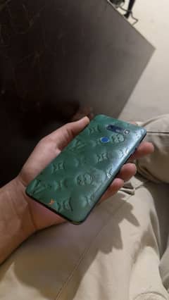 LG