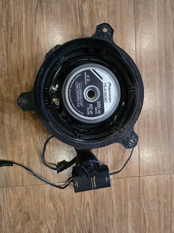 PIONEER CAR SOUND SYSTEM ORIGINAL 1
