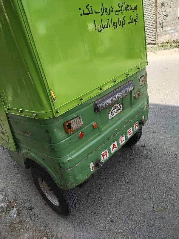 acchi condition mein hai engine ka kam bhi hua hua hai do mah pahle 9