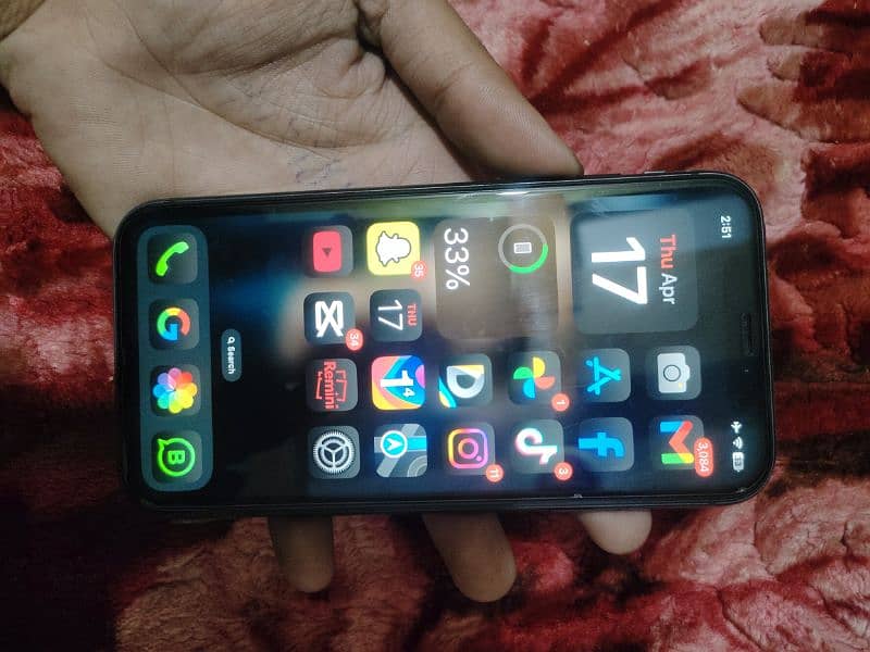 i Phone 11 with Box and accessories Factory Unlocked 1