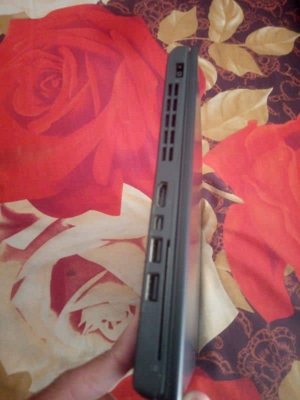 Lenovo ThinkPad x270 i5 Core 6th Gen 8GB Ram 256 GB SSD Hard disk 1