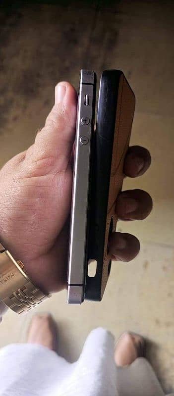 iphone 5s pta aprovd 64gb memory my wtsp/0341-68;86-453 2