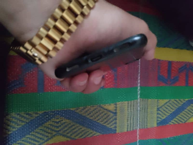 Google pixel 4a 5