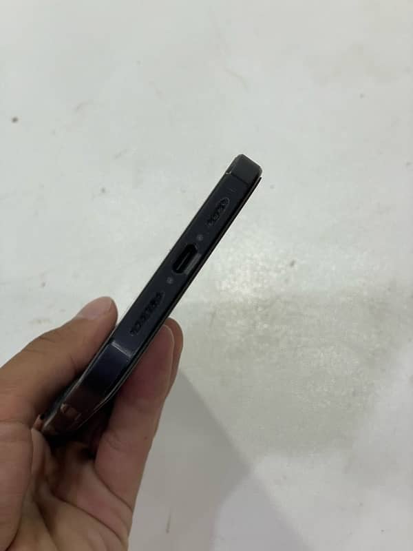 Iphone 16 pro max Non pta 3
