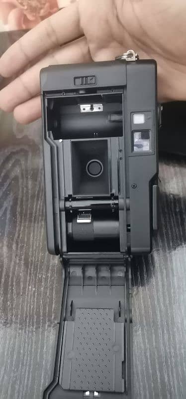 Camera MF 2 Super Yashica 3