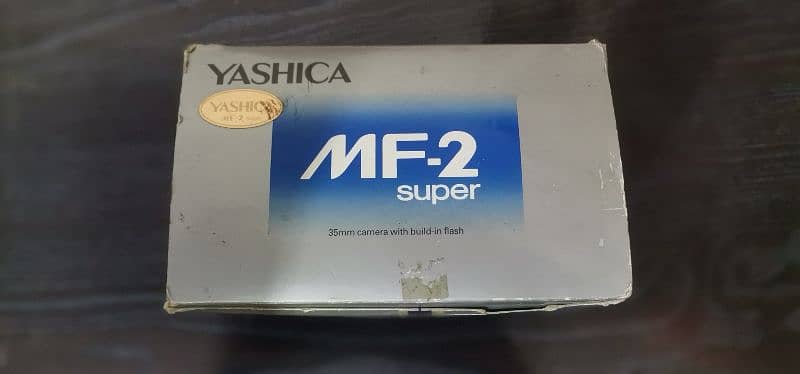 Camera MF 2 Super Yashica 10