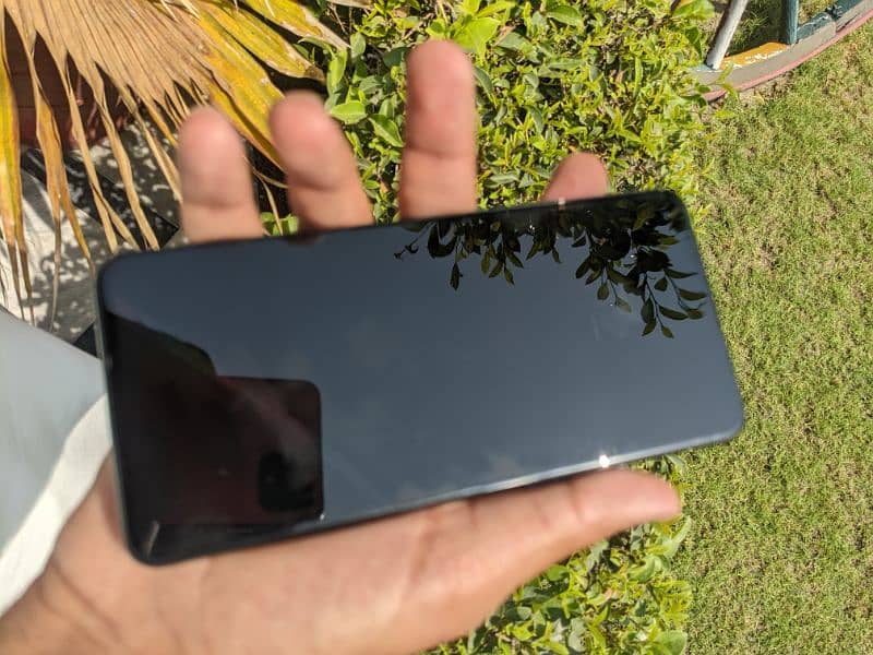 OnePlus 9rGood condition like new 1