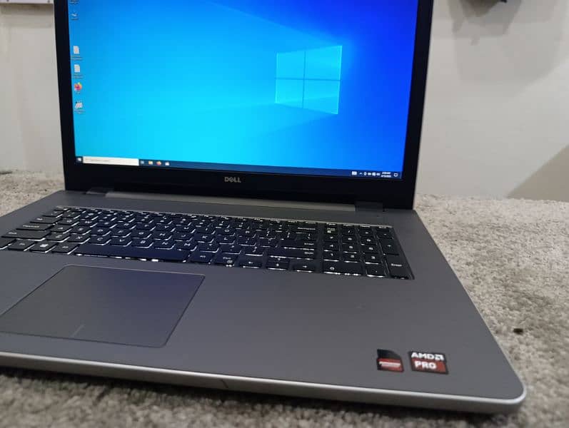 Dell Inspirion 17    5759 i7 6th Generation With 4GB Dedicated GPU 4