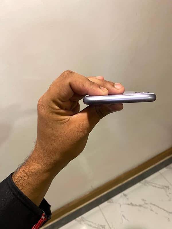iphone 11,128 gb 2