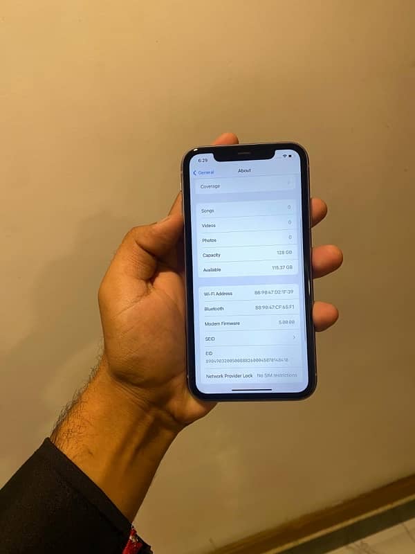 iphone 11,128 gb 4