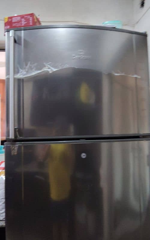 DAWLANCE GREY COLOR FULL SIZE REFRIGERATOR 2