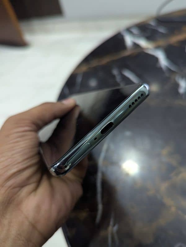 Oppo Reno 11 5G only 2 days use 11 month warranty 8