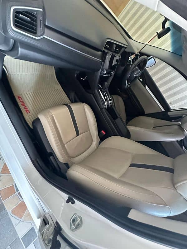 Honda Civic VTi Oriel Prosmatec 2022 13