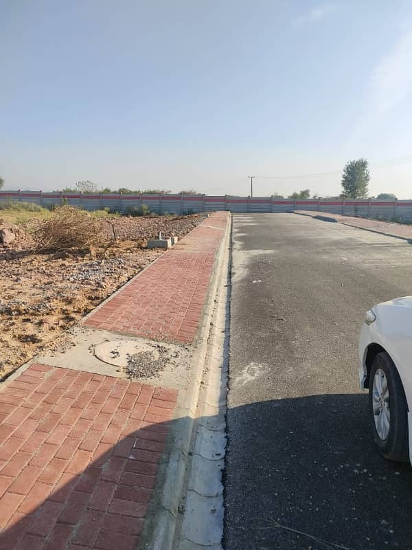 Top Location | 5 Marla Plot With Possession Paid Bahria Enclave Islamabad 6
