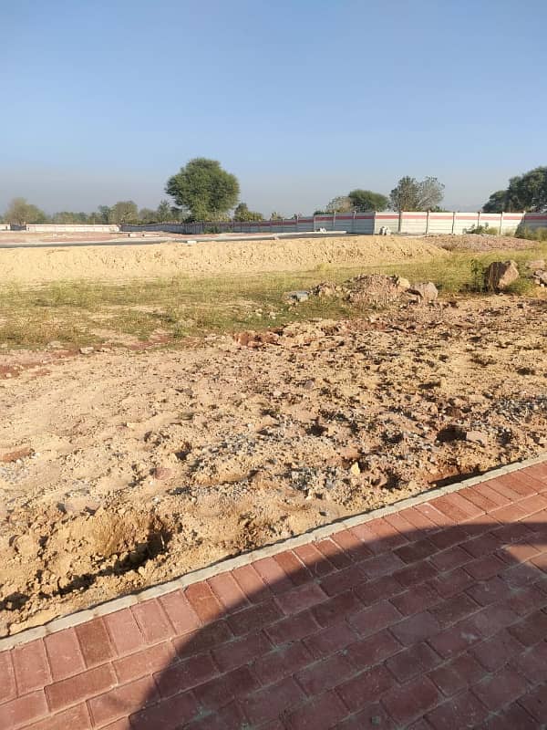 Top Location | 5 Marla Plot With Possession Paid Bahria Enclave Islamabad 8